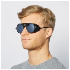 Lunettes De Soleil Izipizi Sun Glacier Black Soft Black Lens Cat4 -Julbo Boutique 273e5c7e85d3ac7b1e2fcd4331e2096e46ba332b VE19IZIPLUN011 3